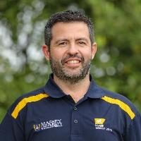 Dr Mariano Mora Pereira